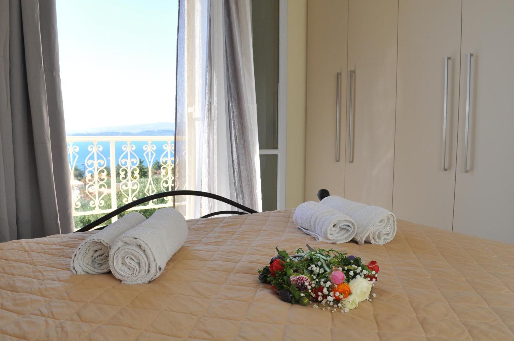 Polymnia Apartments Lassi Ласи Екстериор снимка