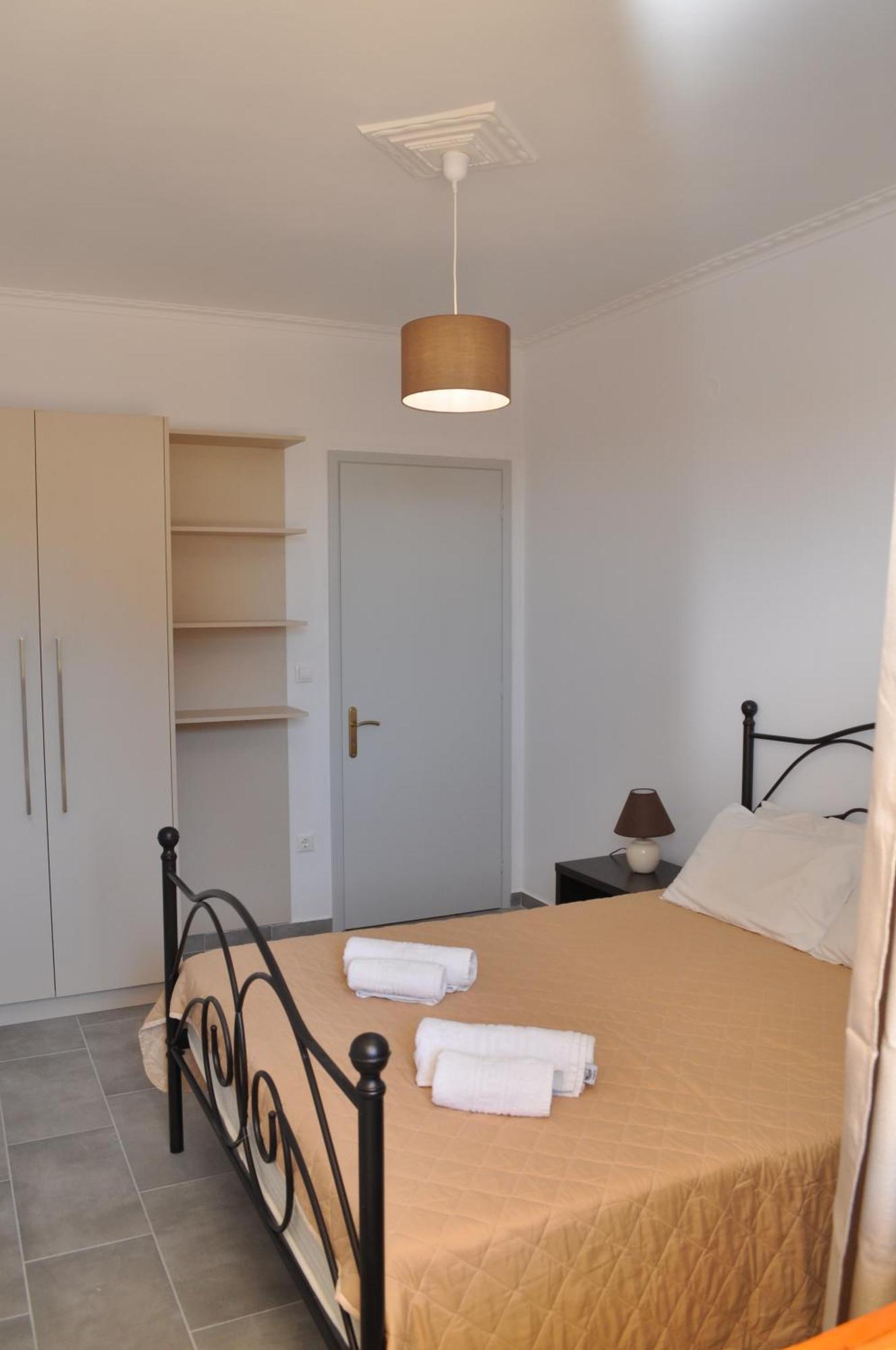 Polymnia Apartments Lassi Ласи Екстериор снимка