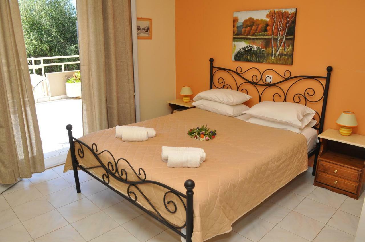 Polymnia Apartments Lassi Ласи Екстериор снимка